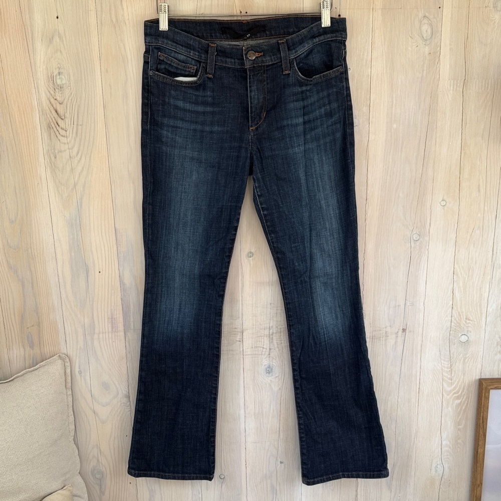 Joe’s Jeans Petite Bootleg Size 28